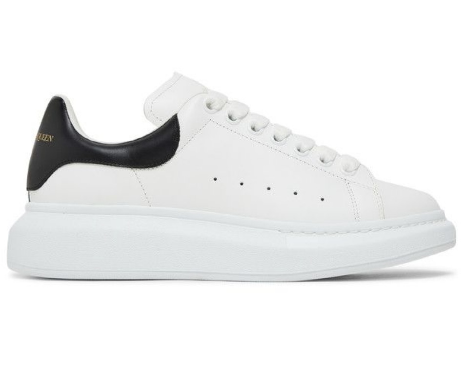 MCQUEEN OVERSIZED WHITE/BLACK